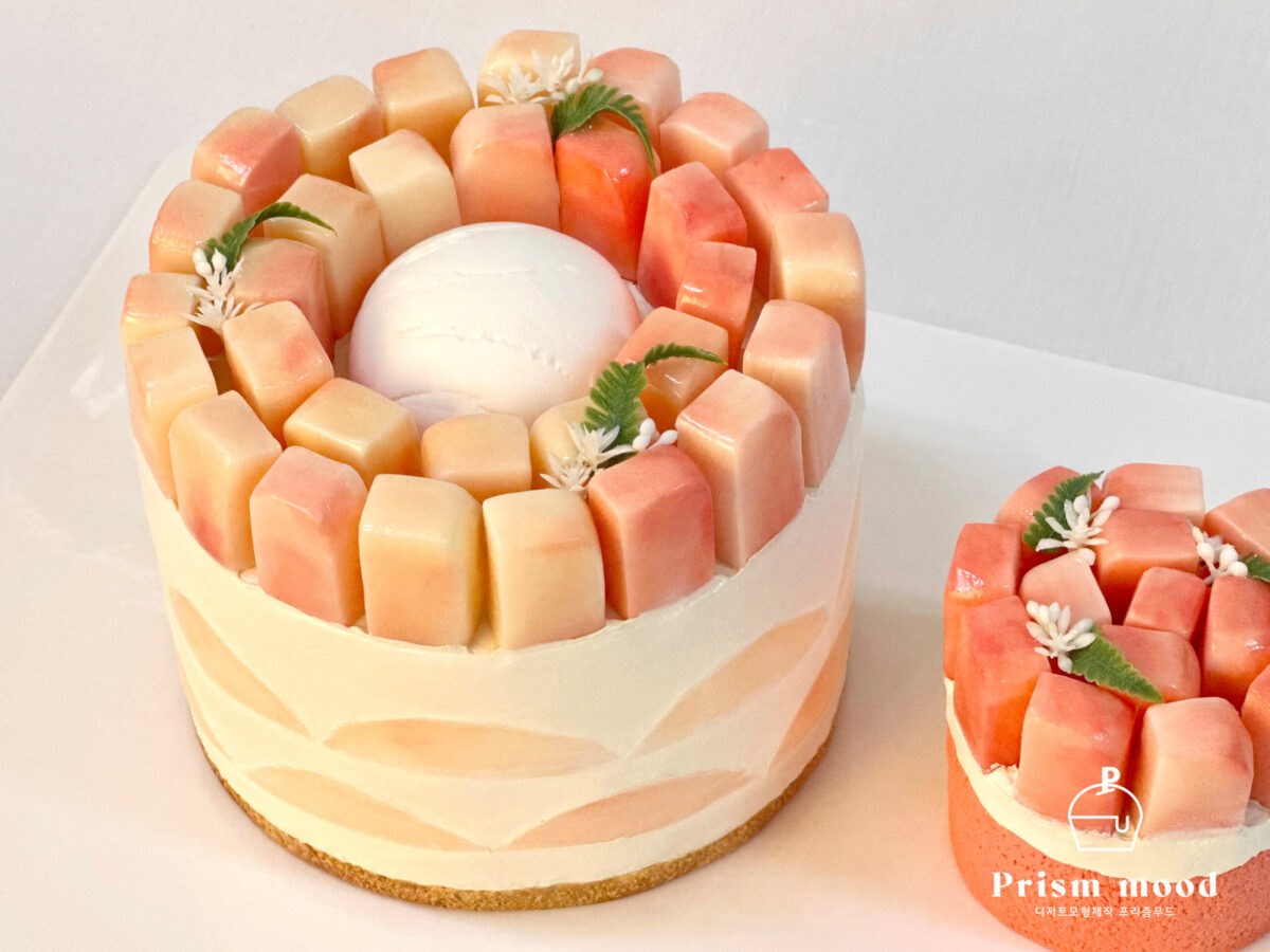 복숭아 홀케이크 모형 디테일