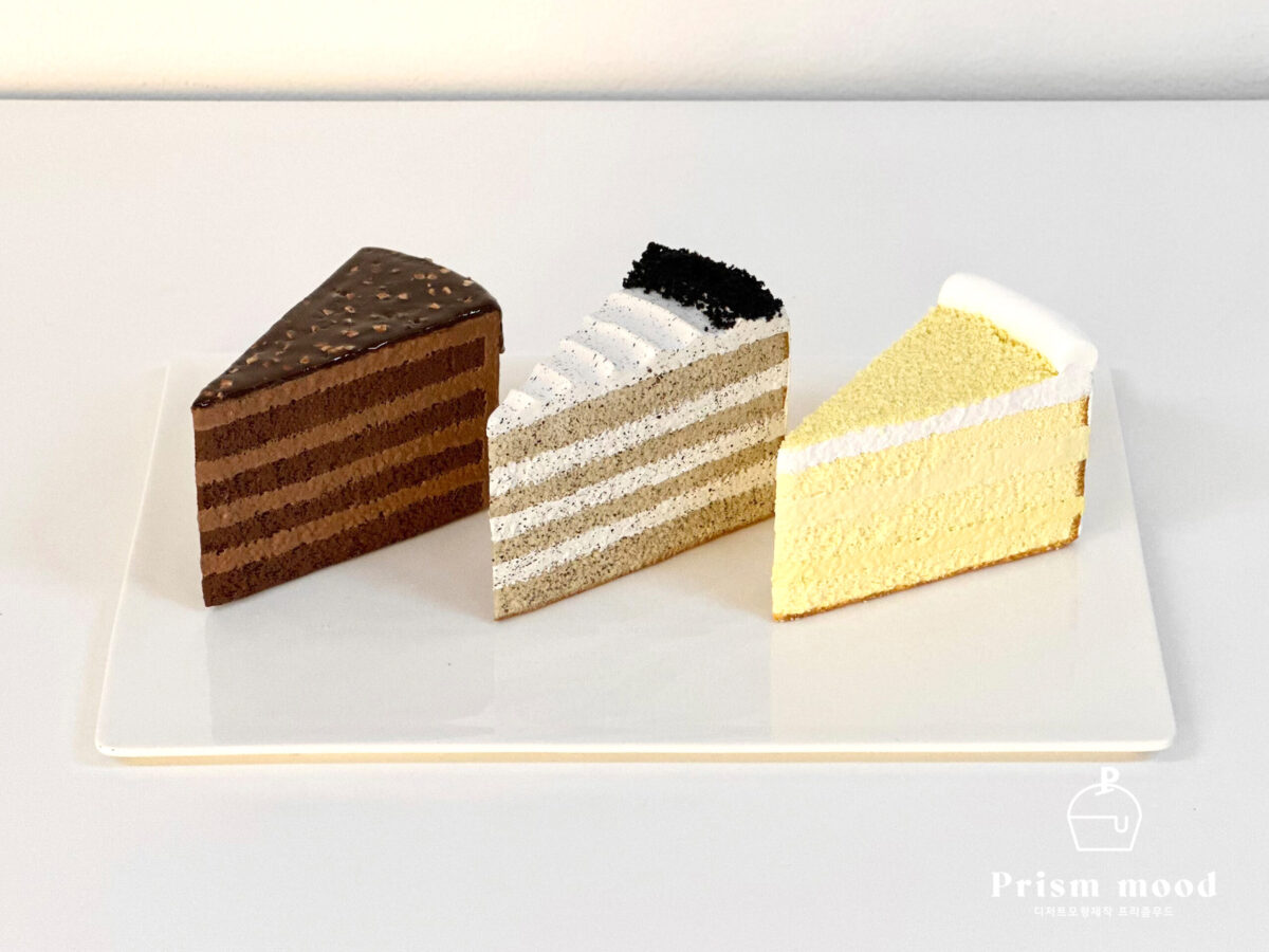 헤이즐넛 흑임자 고구마케이크 모형 전체 형태